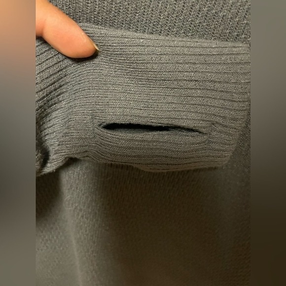 Free People We The Free Staycation Snowy Thermal Oversized Top Gray Size XS - Picture 6 of 9